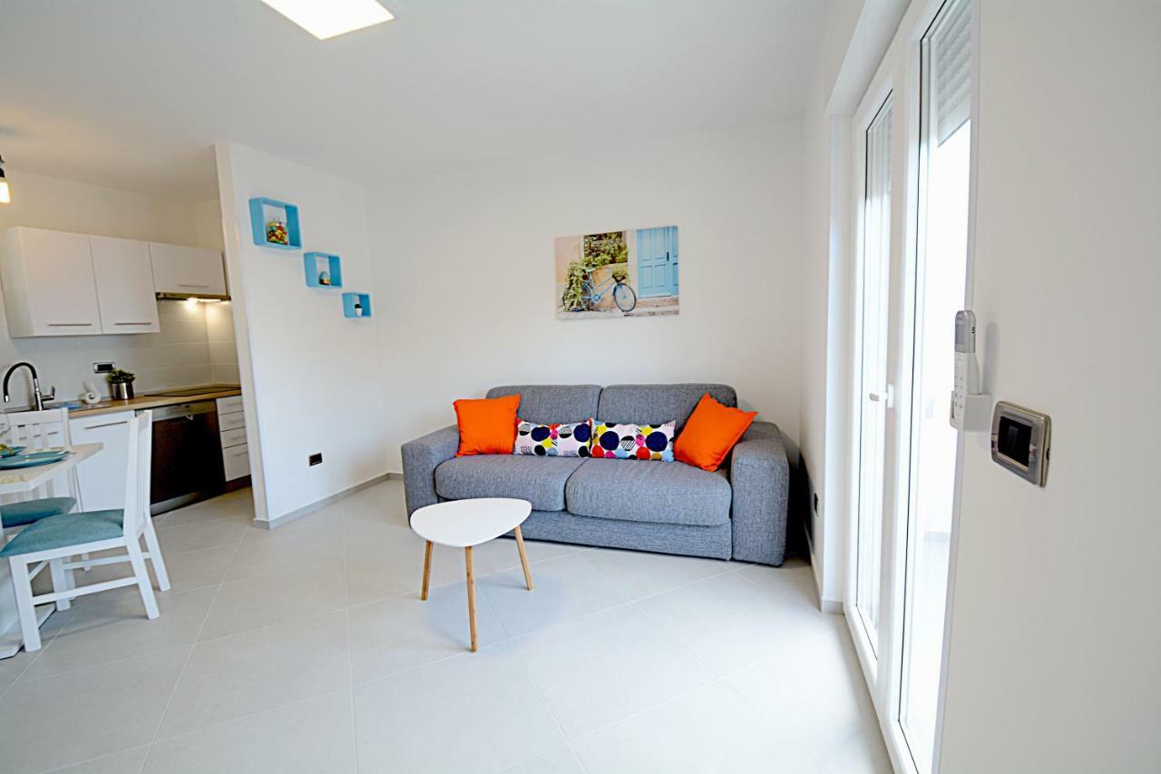 La Piazza Apartment Umag Bagian luar foto